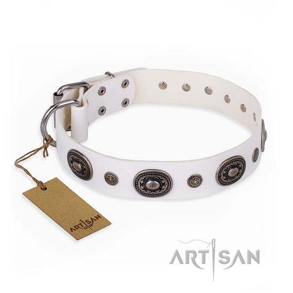 Flexible full grain leather collar handcrafted for your dog