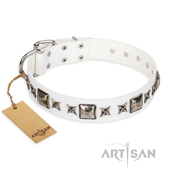Full grain genuine leather dog collar made of best quality material with rust resistant buckle