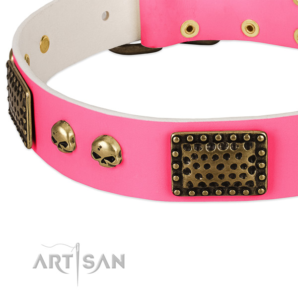 Strong hardware on full grain leather dog collar for your doggie