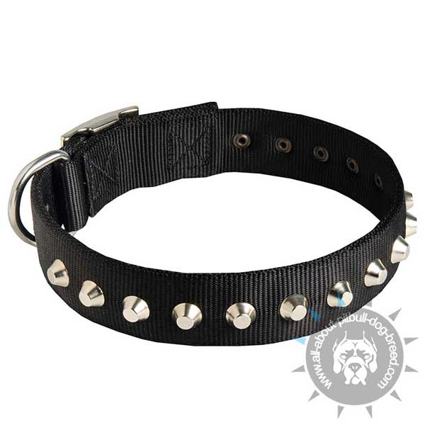 Handcrafted nylon collar