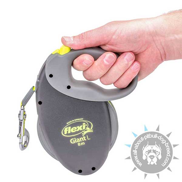 Pitbull Retractable Lead with Easy-to-grip Handle